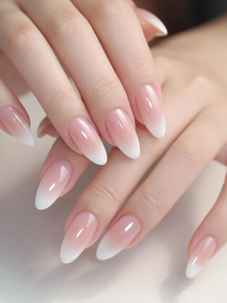 Manicure gel extension