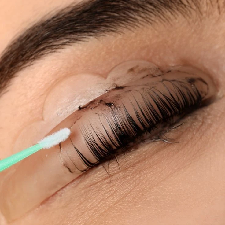 Lash tint